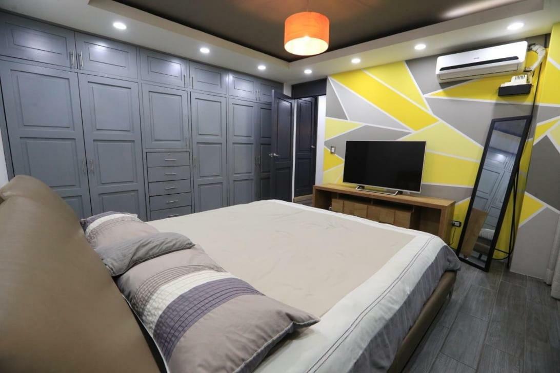 Apartamento Avenida Reforma Ciudad De Guatemalaアパートメント エクステリア 写真